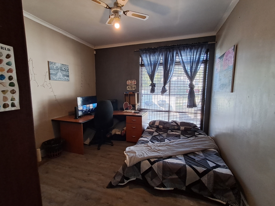 4 Bedroom Property for Sale in Winterhoek Park Eastern Cape